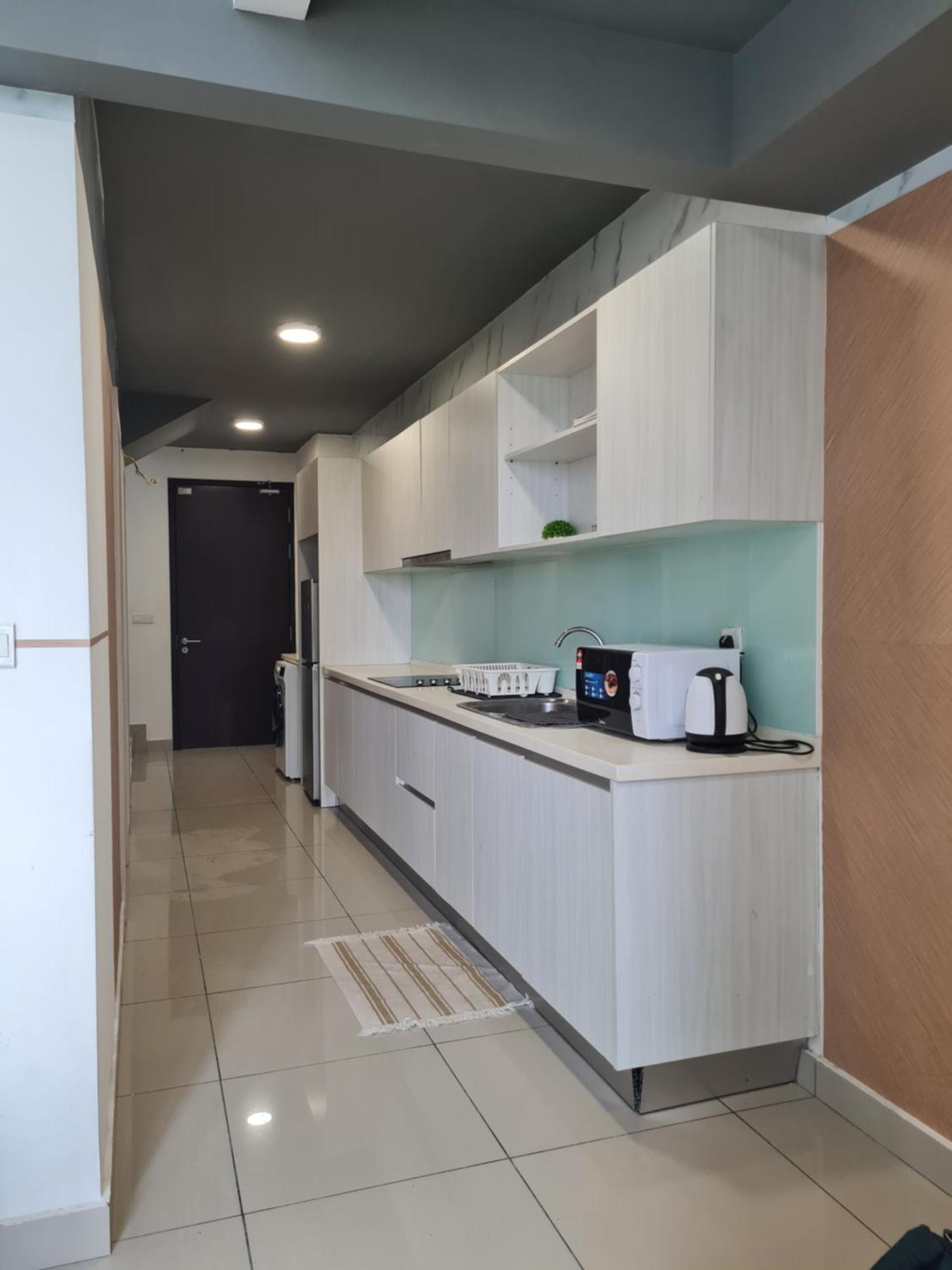 Solstice Service Apartment CYBERJAYA WiFi Netflix KLIA Bilik gambar